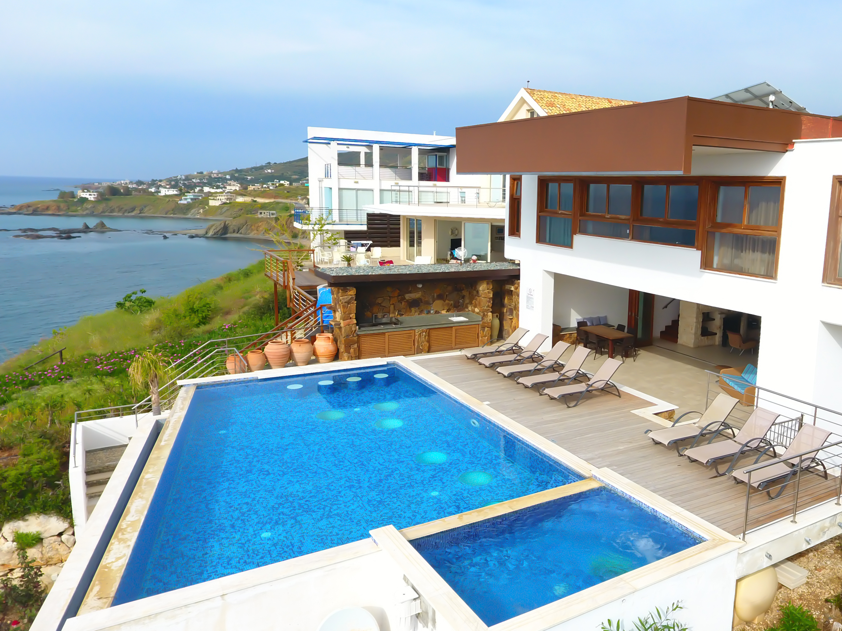 holiday villas cyprus