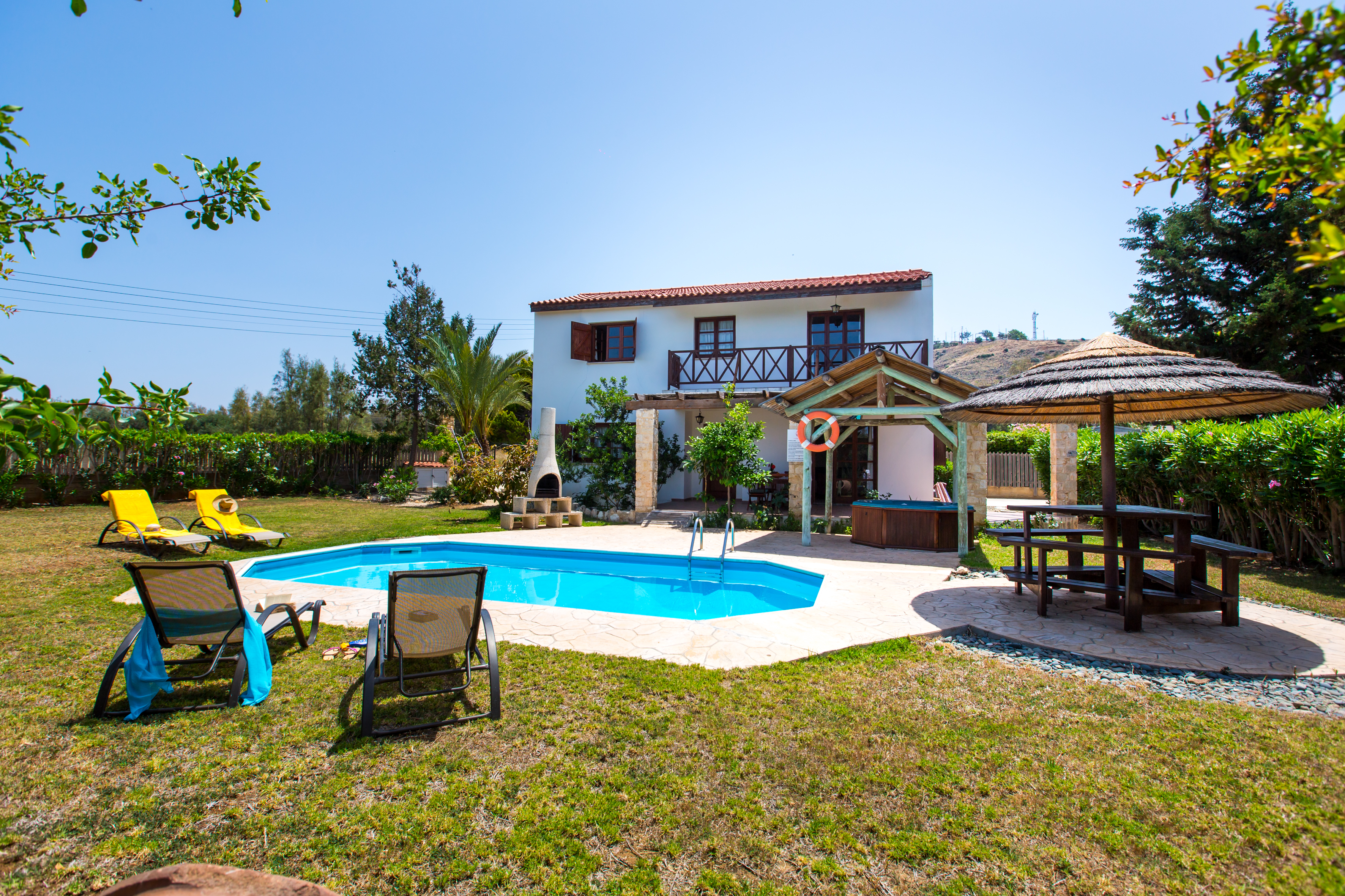 villa rentals in cyprus